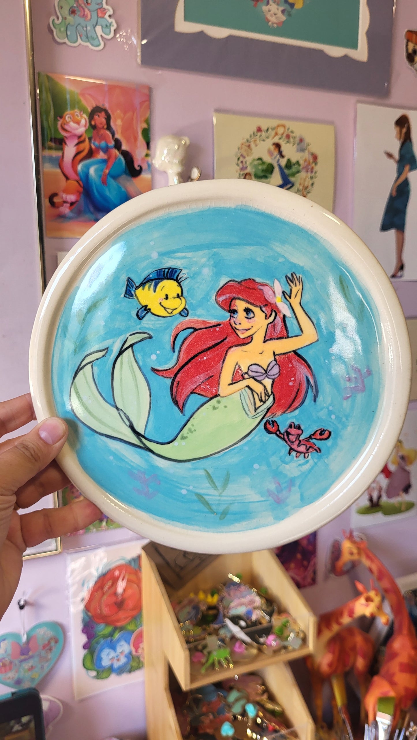 Ariel Plate