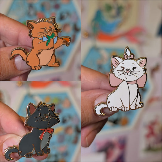 Kitten pin