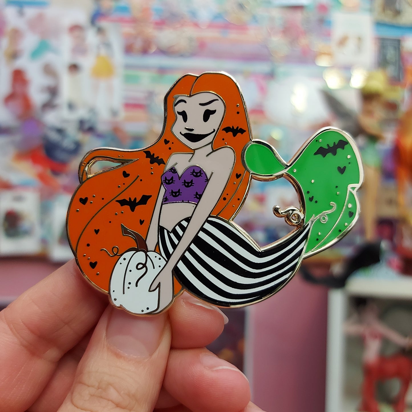 Spooky mermaid - Pinstripe